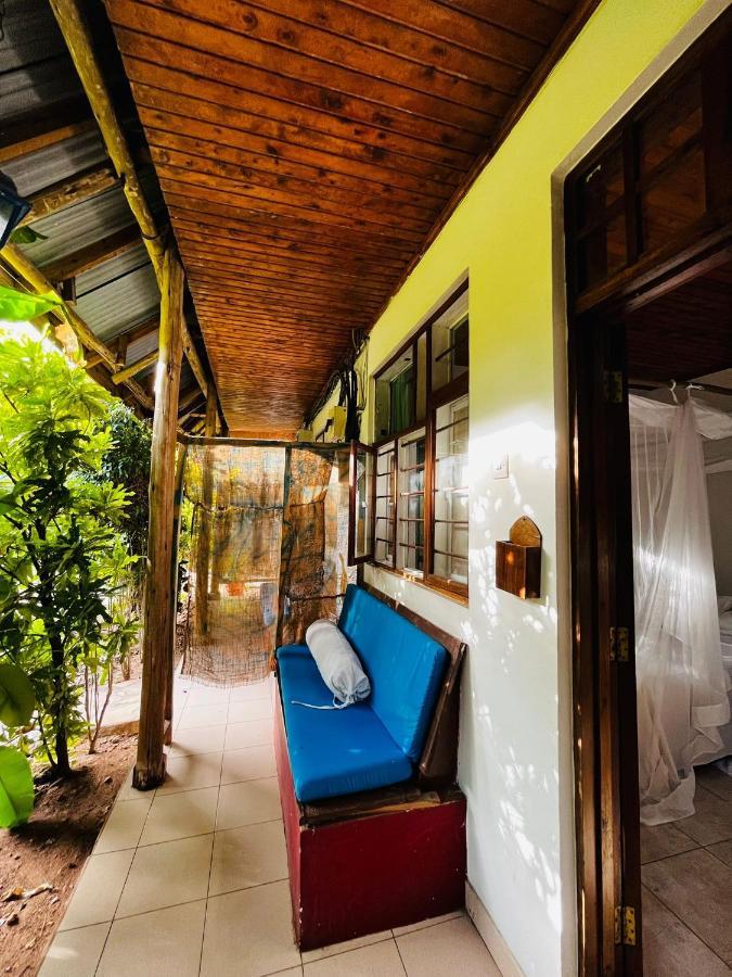 Triniti Oysterbay Dar es Salaam Exterior foto